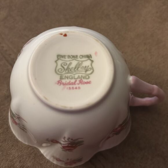 Vintage Shelley Fine Bone China England Rose Spray 13545 Cup & Saucer - Picture 5 of 6